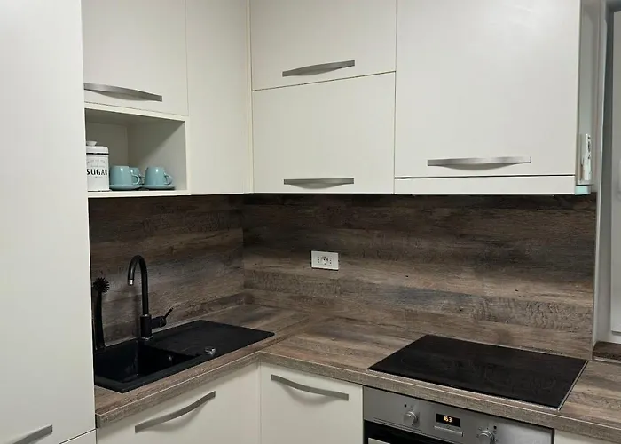 Malija Cikloped * Izola